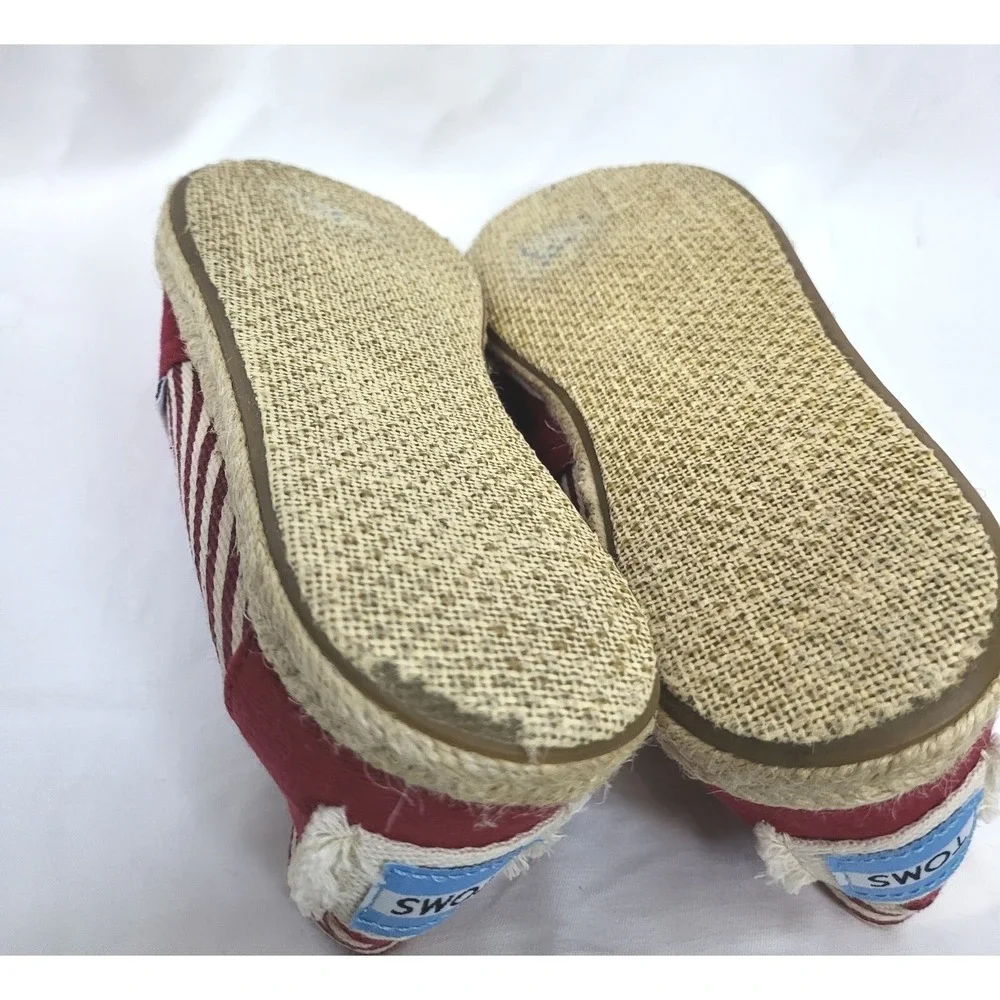 Toms Womens Red White‎ Stripe Slip On Espadrilles Canvas Nautical Shoes 9 Casual
